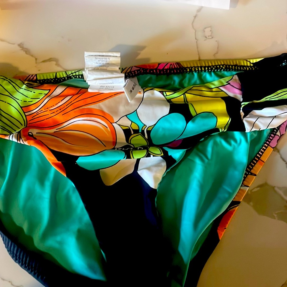 Trina Turk bikini bottoms size 4